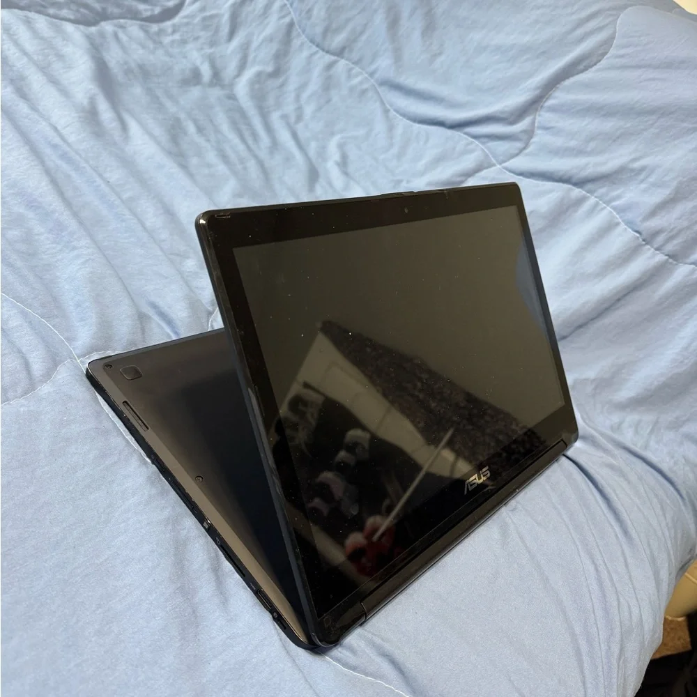 ASUS Sleek Black Laptop